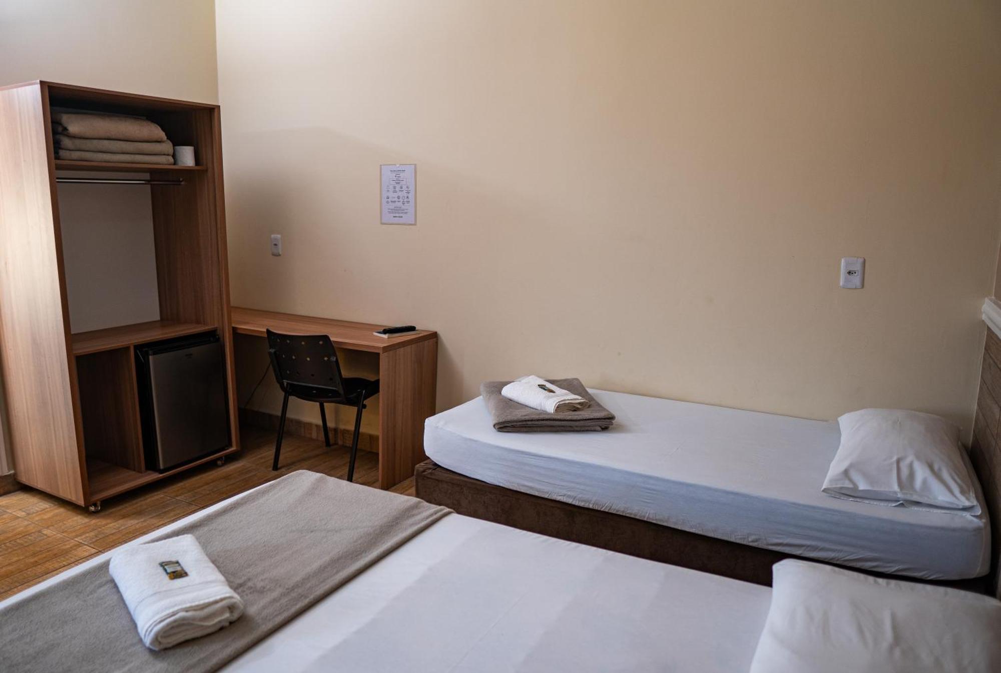 Hotel Nixon Proximo, Rodoviaria, Prefeitura E A Matriz Central Itaí 外观 照片