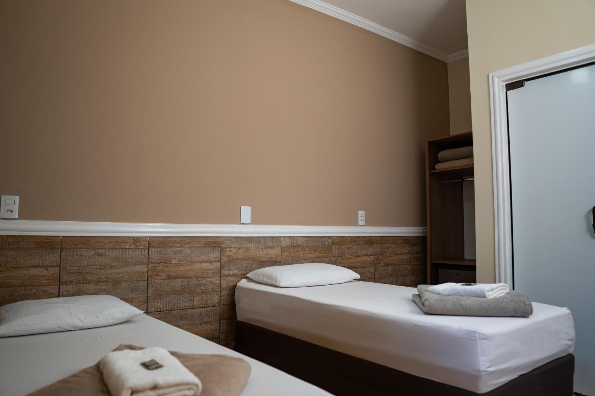 Hotel Nixon Proximo, Rodoviaria, Prefeitura E A Matriz Central Itaí 外观 照片