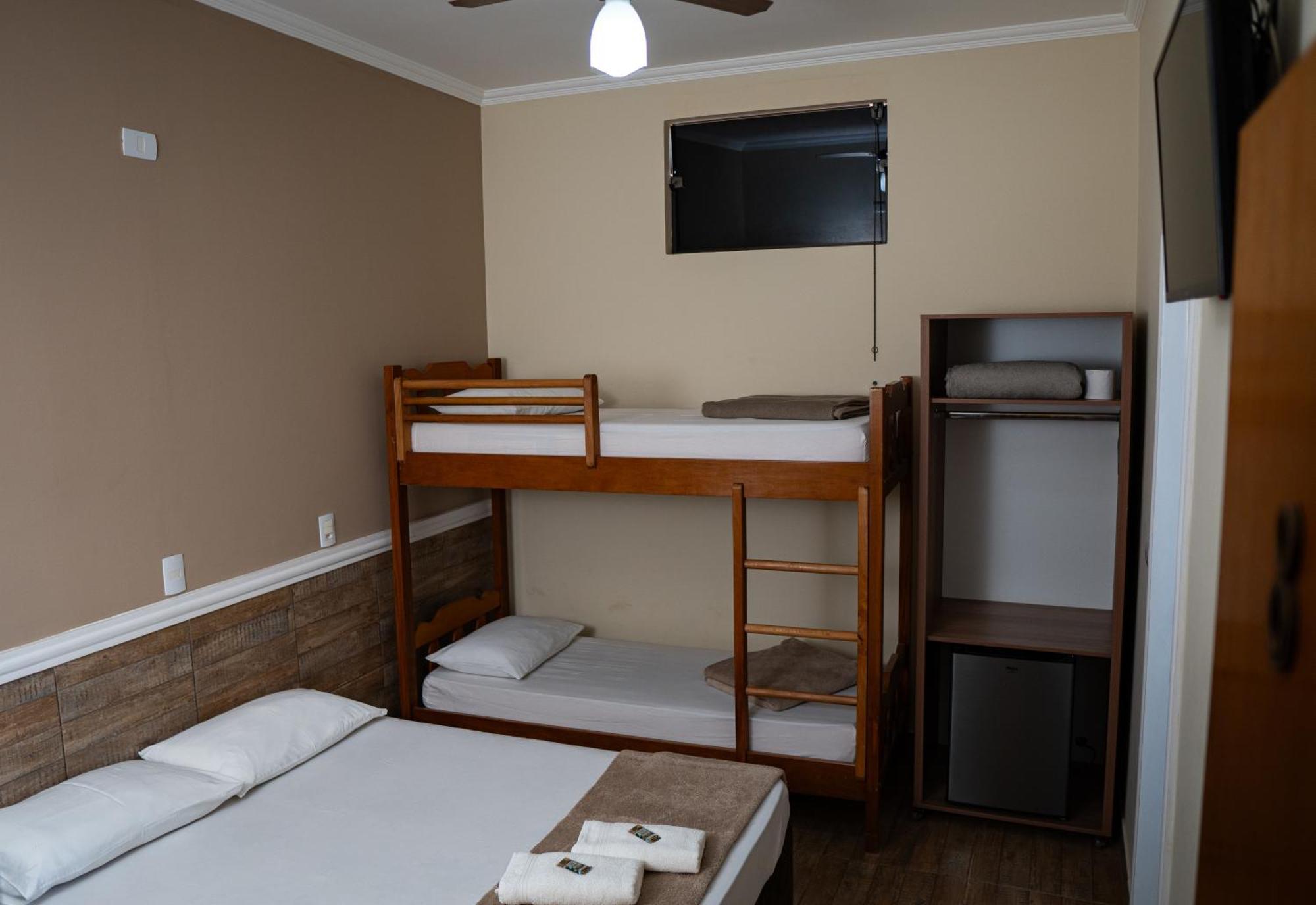 Hotel Nixon Proximo, Rodoviaria, Prefeitura E A Matriz Central Itaí 外观 照片