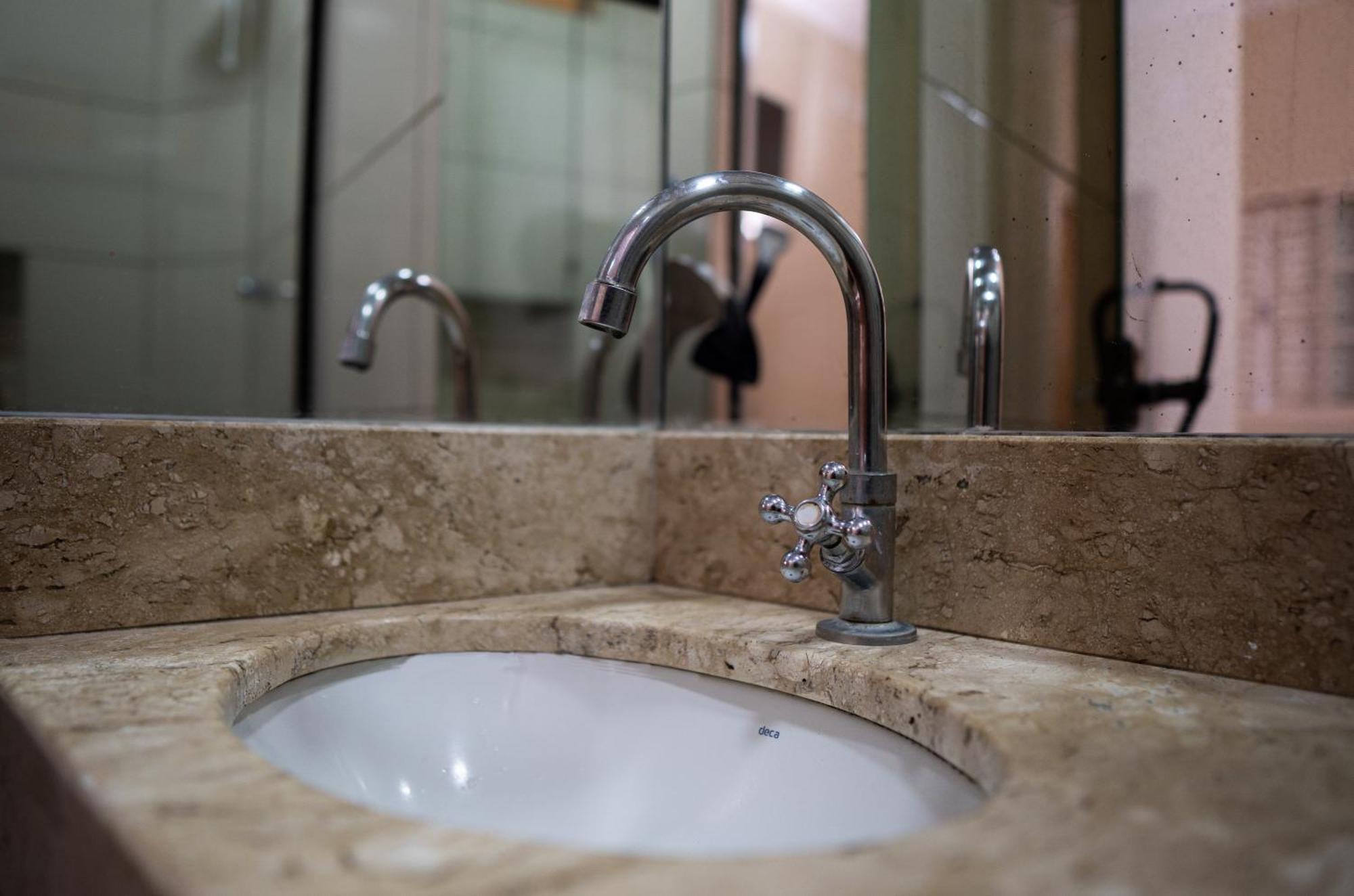 Hotel Nixon Proximo, Rodoviaria, Prefeitura E A Matriz Central Itaí 外观 照片